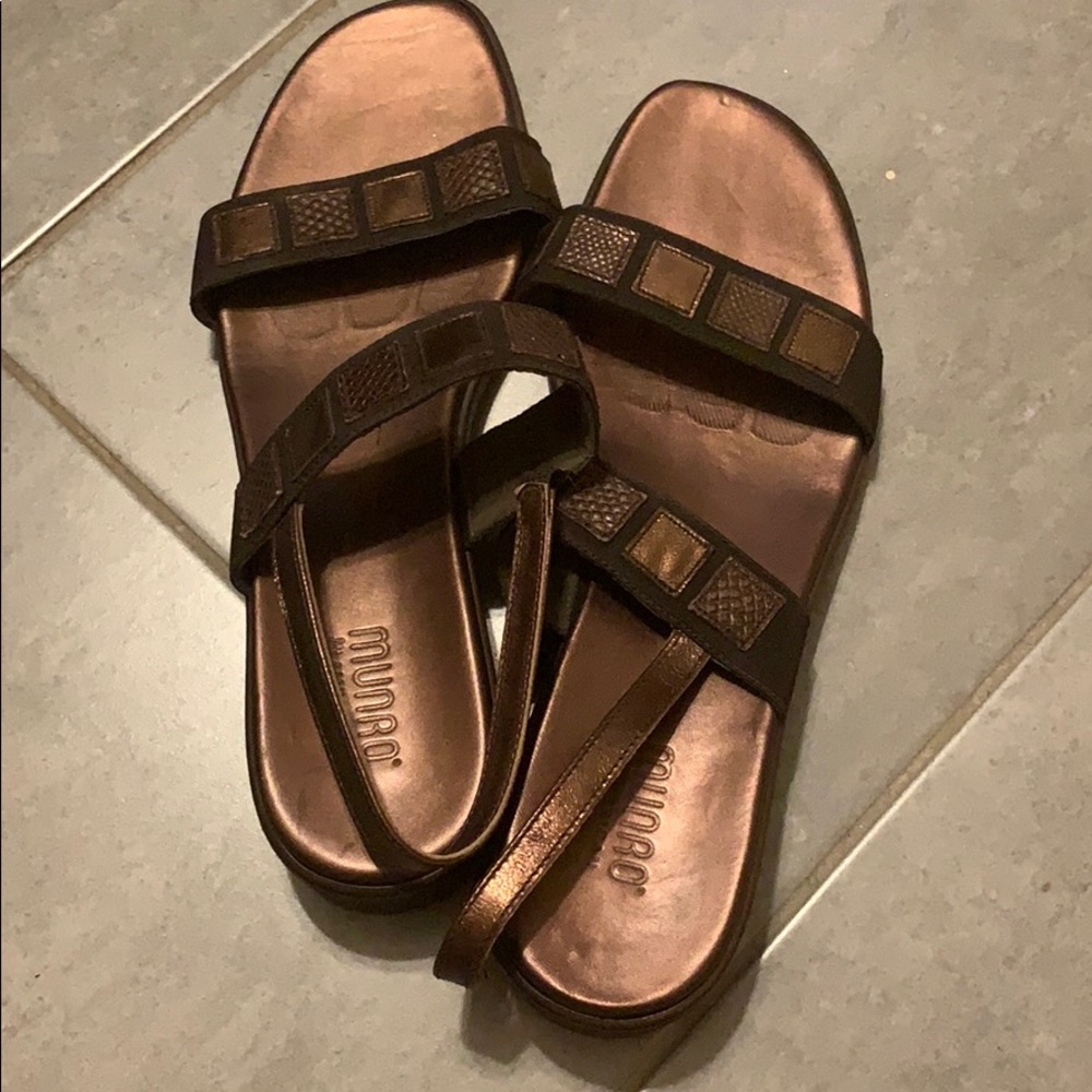 Brown Munro sandals